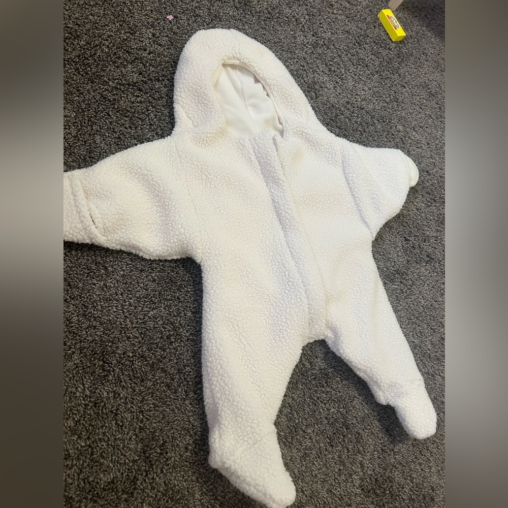 Old navy baby winter 6 - 9 months